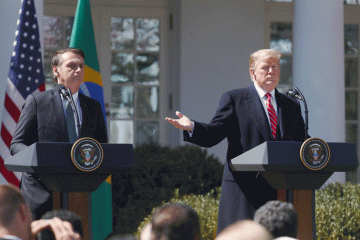 'Se for o caso, ligo para Trump. Tenho canal aberto', diz Bolsonaro sobre tarifas dos EUA
