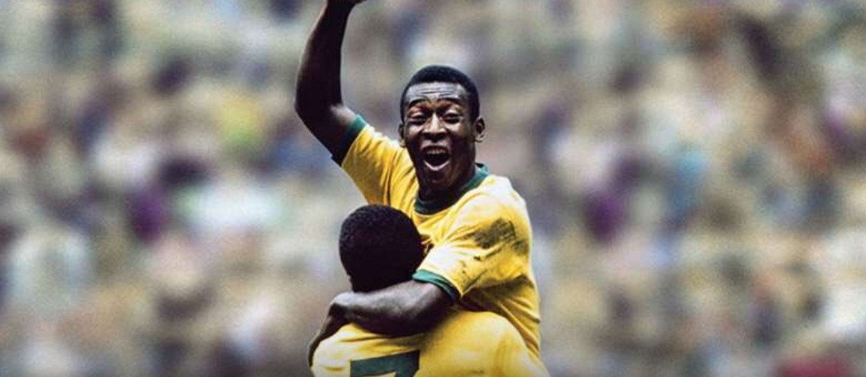 pele coluna bauru 1240x540 1 - Site inglês afirma que Pelé é o jogador mais supervalorizado da história do futebol