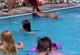 Banhista provoca debate ao posar para foto sexy diante de crianças em piscina – VEJA VÍDEO