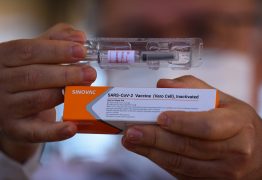 DENÚNCIA GRAVE! Representante de laboratório de SP tenta vender doses da vacina Sinovac na Paraíba: “cada uma no valor de R$180,00” – OUÇA