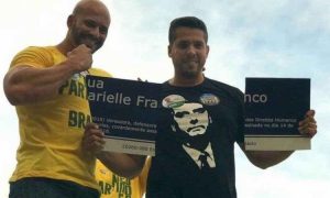 deputado quebra placa 300x180 - Prisão de deputado extremista pode abrir precedente histórico no Brasil - Por Samuel de Brito
