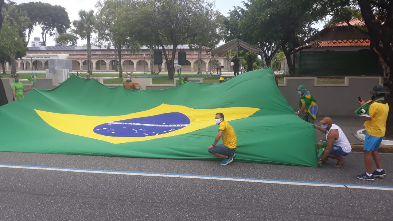 WhatsApp Image 2021 03 14 at 11.40.07 - EM JOÃO PESSOA: Grupo faz carreata em apoio ao presidente Jair Bolsonaro - VEJA VÍDEOS