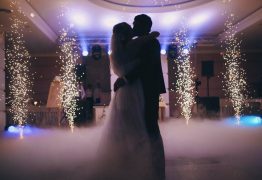 100 PARTICIPANTES: Noivos mandam fatura de R$1.250 à convidados que ‘faltaram’ casamento