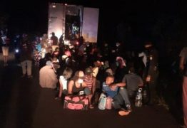 Polícia encontra mais de 120 imigrantes trancados dentro de um container abandonado em rodovia