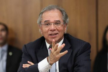 paulo guedes 4 360x240 - Mesmo com inflação acima de 12%, Guedes diz que Brasil já saiu do 'inferno' e afirma que pode continuar no governo caso Bolsonaro seja reeleito