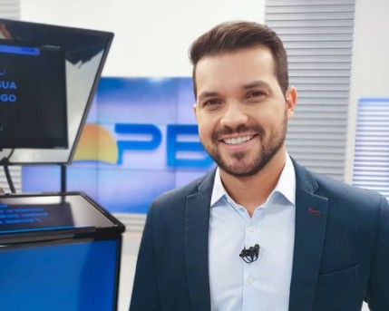 italo di lucena - Italo Di Lucena deixa TV Cabo Branco para trabalhar no Jornal Hoje: "Gratidão"