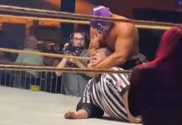 Lutador usa ponta de ferro para ferir cabeça de árbitro em evento – VEJA VÍDEO