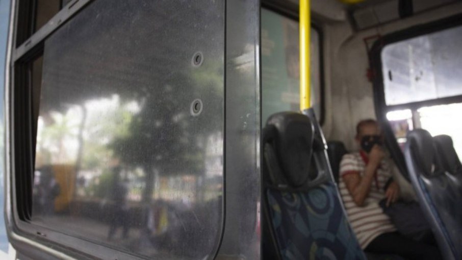 12qmj1o9jxnh5s8t0rgczhith - IMPORTUNAÇÃO SEXUAL: Homem é preso após apalpar seios de adolescente de 13 anos dentro de ônibus