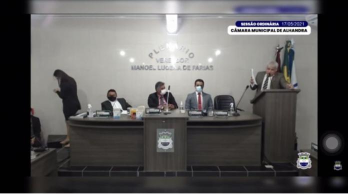 Alhandra - Câmara Municipal de Alhandra aprova projeto que cria novos cargos comissionados para todos os vereadores