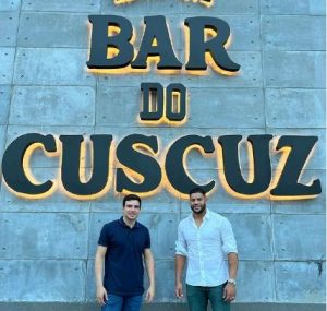 Capturar 5 300x285 - Sócios Hulk e Jocelio abrem nova unidade do Bar do Cuscuz em Pernambuco