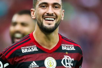 Flamengo anuncia a renovação de contrato de Arrascaeta