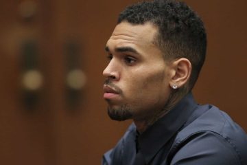 naom 5c46ff21360f2 360x240 - POLÊMICA: Chris Brown é acusado de drogar e abusar de mulher em iate