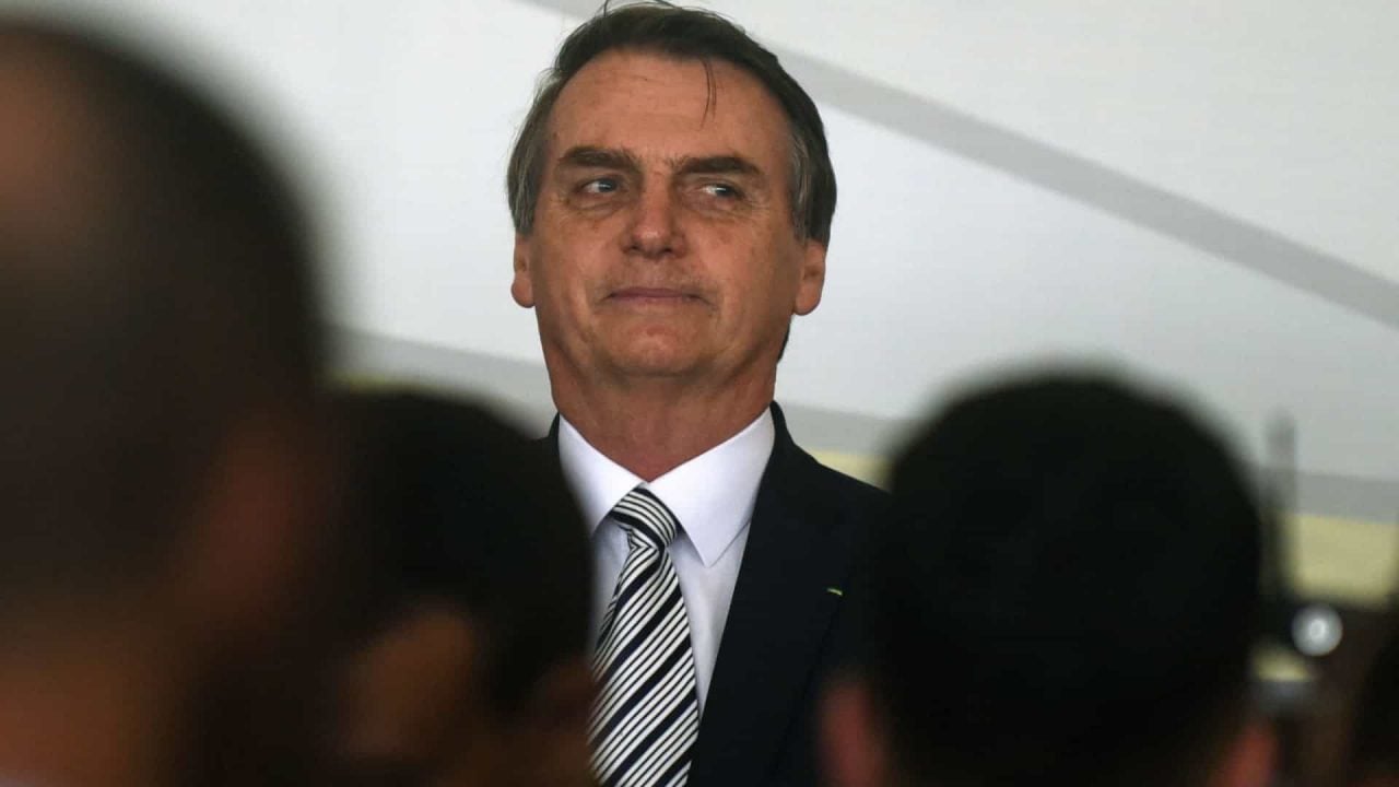 naom 6152f96f3d70f scaled - Bolsonaro menciona Alexandre Silveira como novo líder do governo no Senado