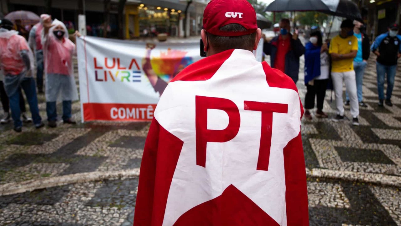 naom 61dd876a7bd7c scaled - Petistas fazem abaixo-assinado contra indicação de Alckmin para vice de Lula