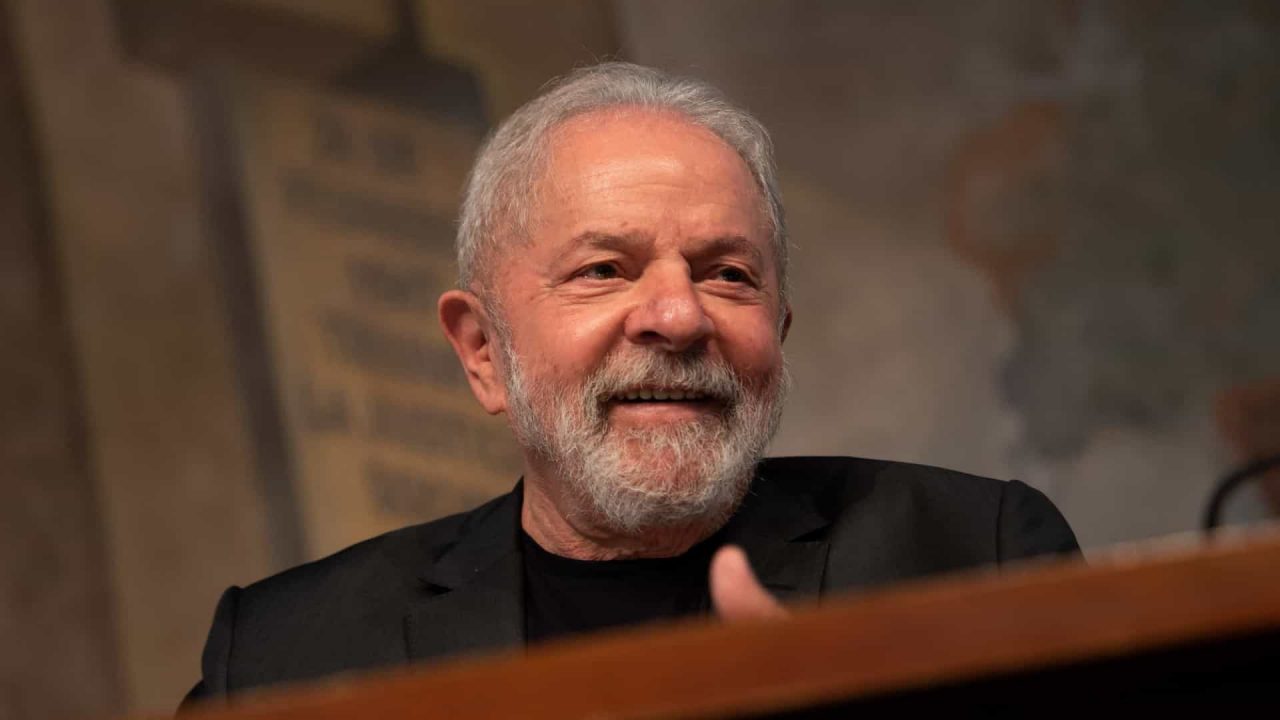 naom 61e132ceda4fe scaled - Lula é convidado a palestrar na Inglaterra pela Cambridge Union