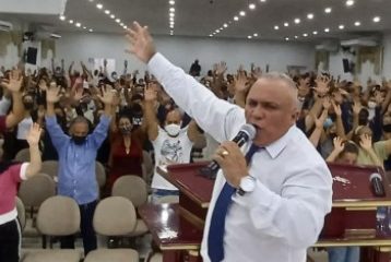 Pastor Ezequias Silva conhecido por fazer revelações, faz previsão sobre futuro de Bolsonaro: “Sofrerá um novo atentado”