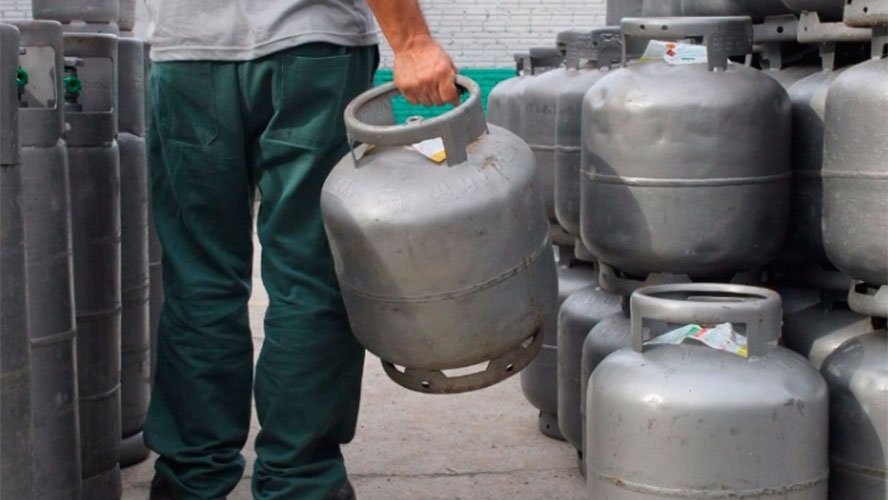 gas de cozinha - Auxílio-gás será pago mensalmente, confirma Lira