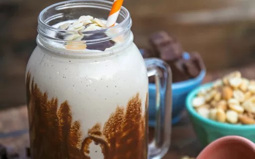 AnyConv.com  milkshake de pacoca  credtomasrangel - Gerente de lanchonete admite ter urinado em milk-shakes por puro ‘prazer sexual’