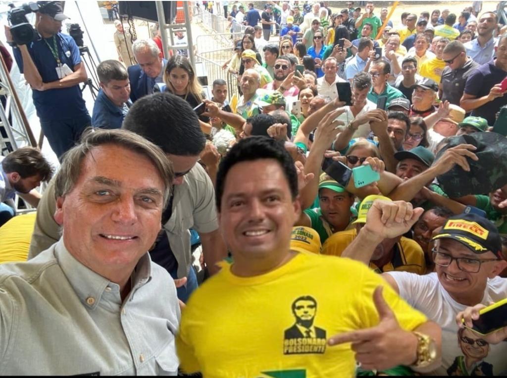 WhatsApp Image 2022 05 09 at 16.54.04 - Policial Caio aproveitou visita de Bolsonaro e adiantou demandas de sertanejos: "Solicitei a celeridade nas obras da BR 230 e o hospital de Trauma do Sertão"