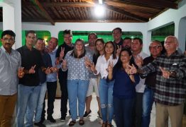 Ruy Carneiro recebe apoio da prefeita e de lideranças políticas de Riachão do Poço
