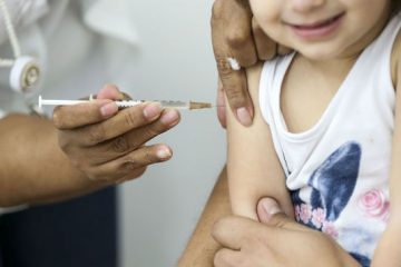 vacina 360x240 - Cobertura vacinal para sarampo e influenza ainda está baixa na Paraíba