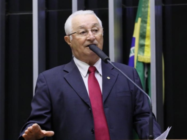 Frei Anastacio - Frei Anastácio diz que Bolsonaro quer confiscar até a casa dos brasileiros que possuem apenas um imóvel para morar