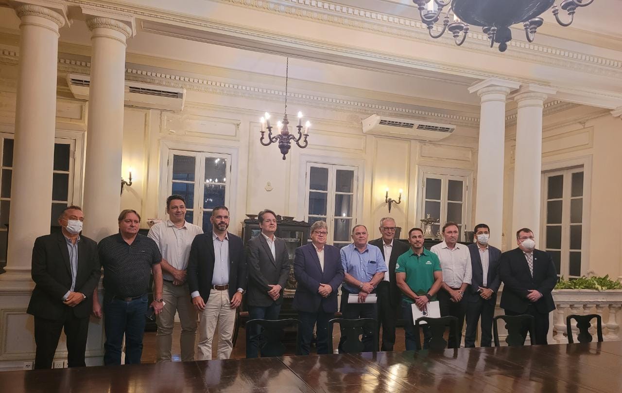 WhatsApp Image 2022 06 17 at 10.53.05 - Sindalcool-PB se reúne com governador e secretários para apresentar propostas de desenvolvimento para o setor sucroenergético paraibano