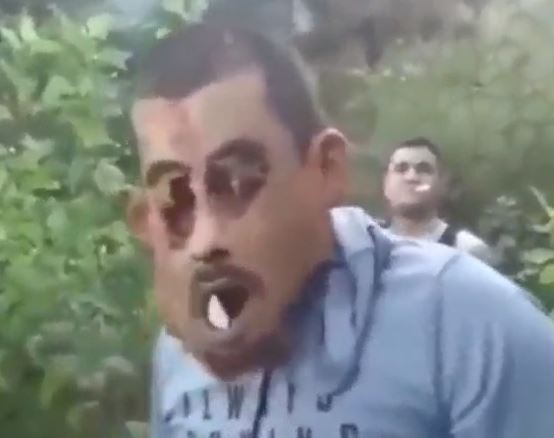 biz - Traficantes arrancam rosto de rivais e usam como máscara humana; veja vídeo