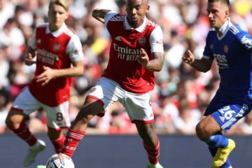Gabriel Jesus brilha e participa dos 4 gols da vitória do Arsenal sobre Leicester