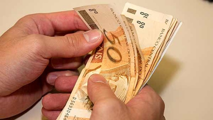 Dinheiro Real 1 wpp1675969317907 - Programa Desenrola Brasil passa a renegociar dívidas de até R$ 20 mil