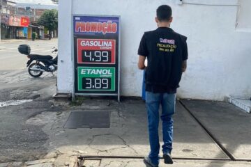 FISCALIZACAOPOSTOS1 1 360x240 - Procon-JP encontra menor preço da gasolina comum a R$ 5,470 para pagamento à vista ou no cartão