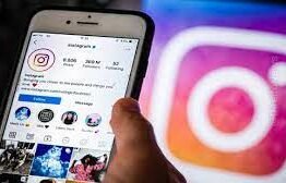 Instagram é condenado a indenizar em R$ 4 mil usuária que teve conta usada para aplicar golpes