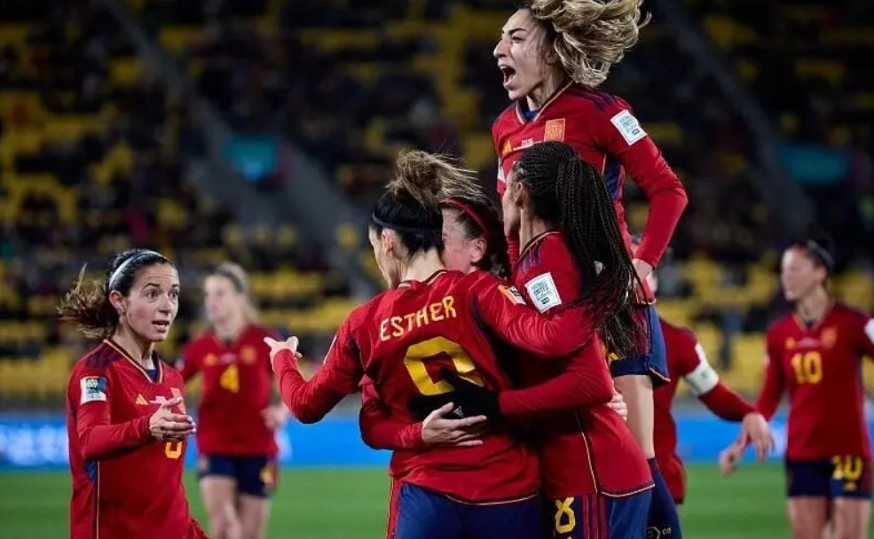 Capturar 76 - Espanha vence a Inglaterra na Copa do Mundo Feminina e conquista título inédito