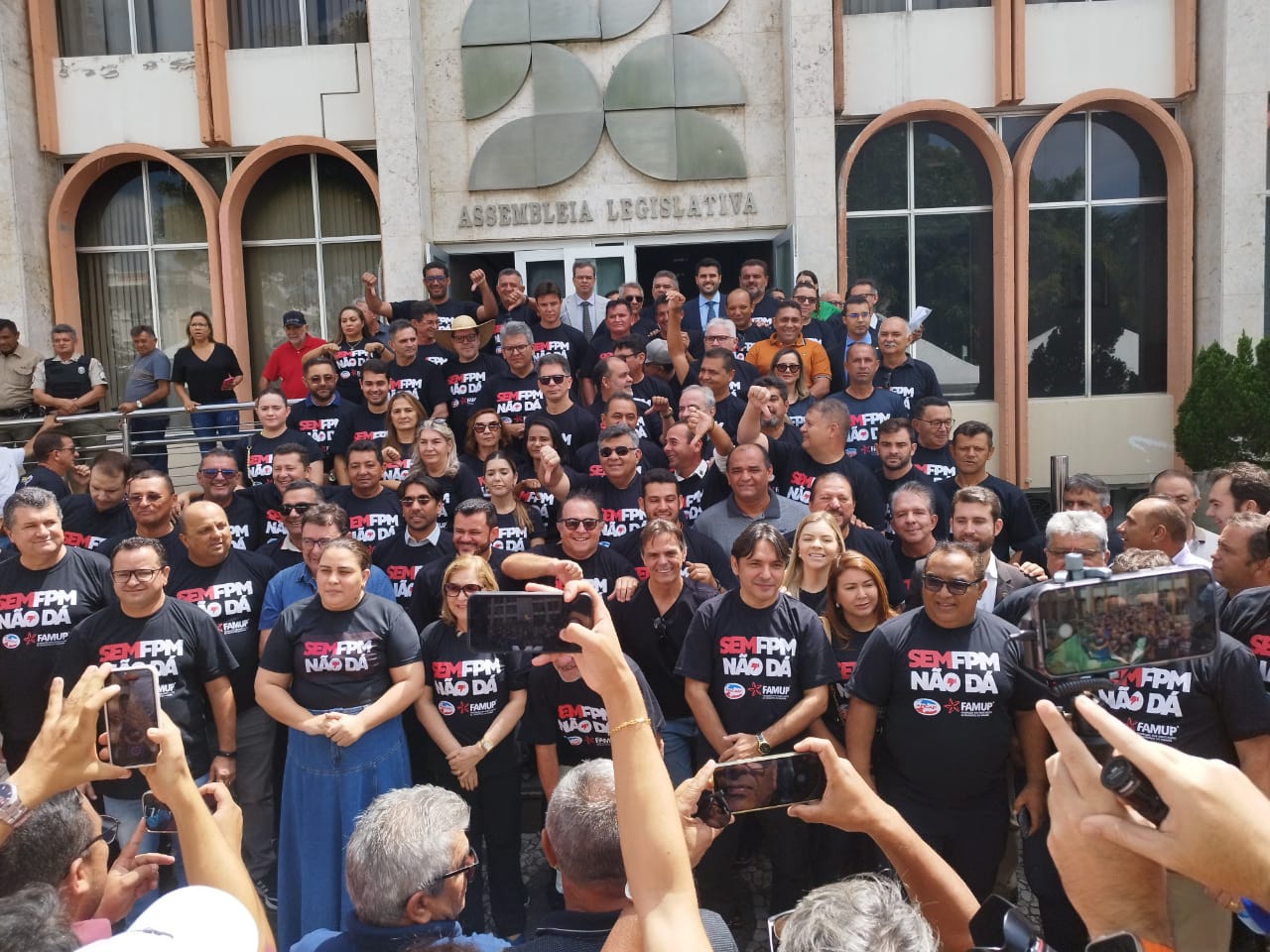 WhatsApp Image 2023 08 30 at 10.06.17 - Prefeitos paraibanos se reúnem para protestar contra queda de repasse de recursos do FPM