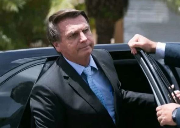 bolsonaro - Bolsonaro culpa Moraes após ser condenado à inelegibilidade: "Ele quer me alijar da política"