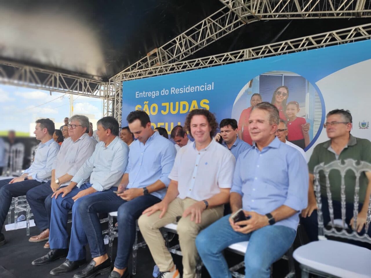 Imagem do WhatsApp de 2024 01 30 as 14.52.16 b7327810 scaled - Em Patos, ministros de Lula enaltecem compromisso de Veneziano com a Paraíba: “Sempre está em luta pelo povo da Paraíba”