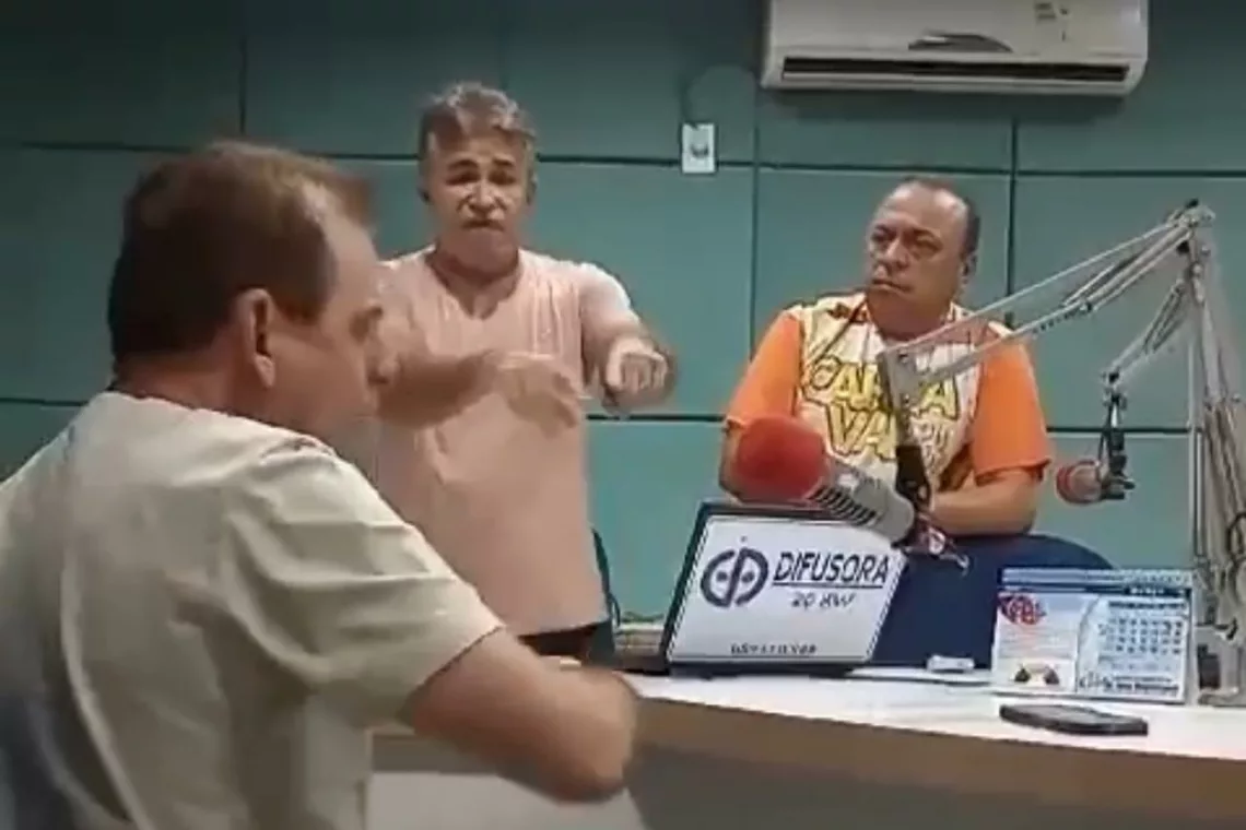 Após polêmica com Chico Mendes, Eutim Rodrigues é afastado e pede demissão da rádio Difusora de Cajazeiras