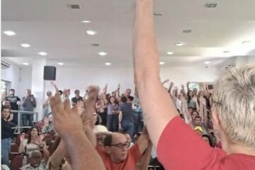 WhatsApp Image 2024 03 01 at 19.38.22 360x240 - Servidores da UFPB se reúnem em assembleia e aprovam greve a partir de 11 de março