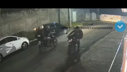 MISTÉRIO: Jovem é morto a tiros no Jardim Cidade Universitária - VEJA O VÍDEO DO CRIME MISTÉRIO: Jovem é morto a tiros no Jardim Cidade Universitária - VEJA O VÍDEO DO CRIME