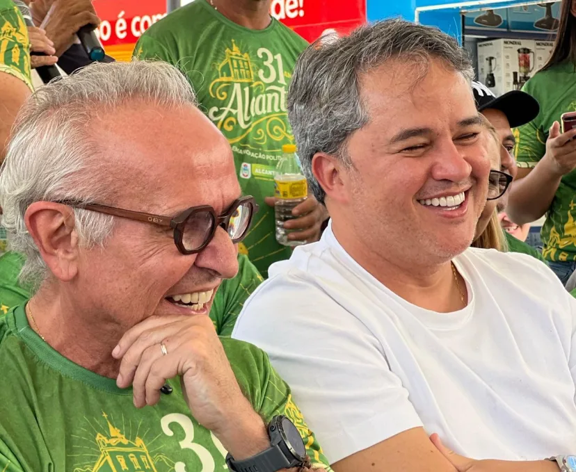 CAVALO DESEMBESTADO? Com Romero e Efraim na garupa, Cícero Lucena dispara em cavalgada pelo interior da Paraíba de olho em 2026 CAVALO DESEMBESTADO? Com Romero e Efraim na garupa, Cícero Lucena dispara em cavalgada pelo interior da Paraíba de olho em 2026