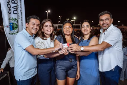 Em parceria com o Governo do Estado, Jackson entrega Cartões Alimentação a mais de 3 mil famílias atendidas pelos CRAS em Santa Rita