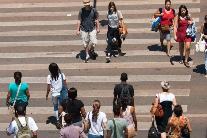 Brasil sobe cinco posições no Índice de Desenvolvimento Humano, diz a ONU Brasil sobe cinco posições no Índice de Desenvolvimento Humano, diz a ONU