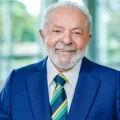 Presidente Lula assina MP que isenta conta de luz para 60 milhões de brasileiros