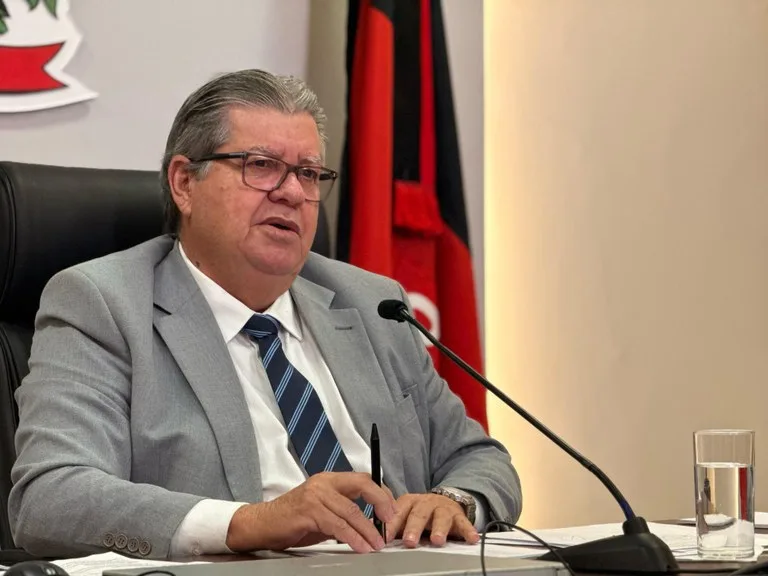 João Azevêdo entrega reforma de escola em Pedro Régis, inaugura obras e participa do ODE em Mamanguape João Azevêdo entrega reforma de escola em Pedro Régis, inaugura obras e participa do ODE em Mamanguape
