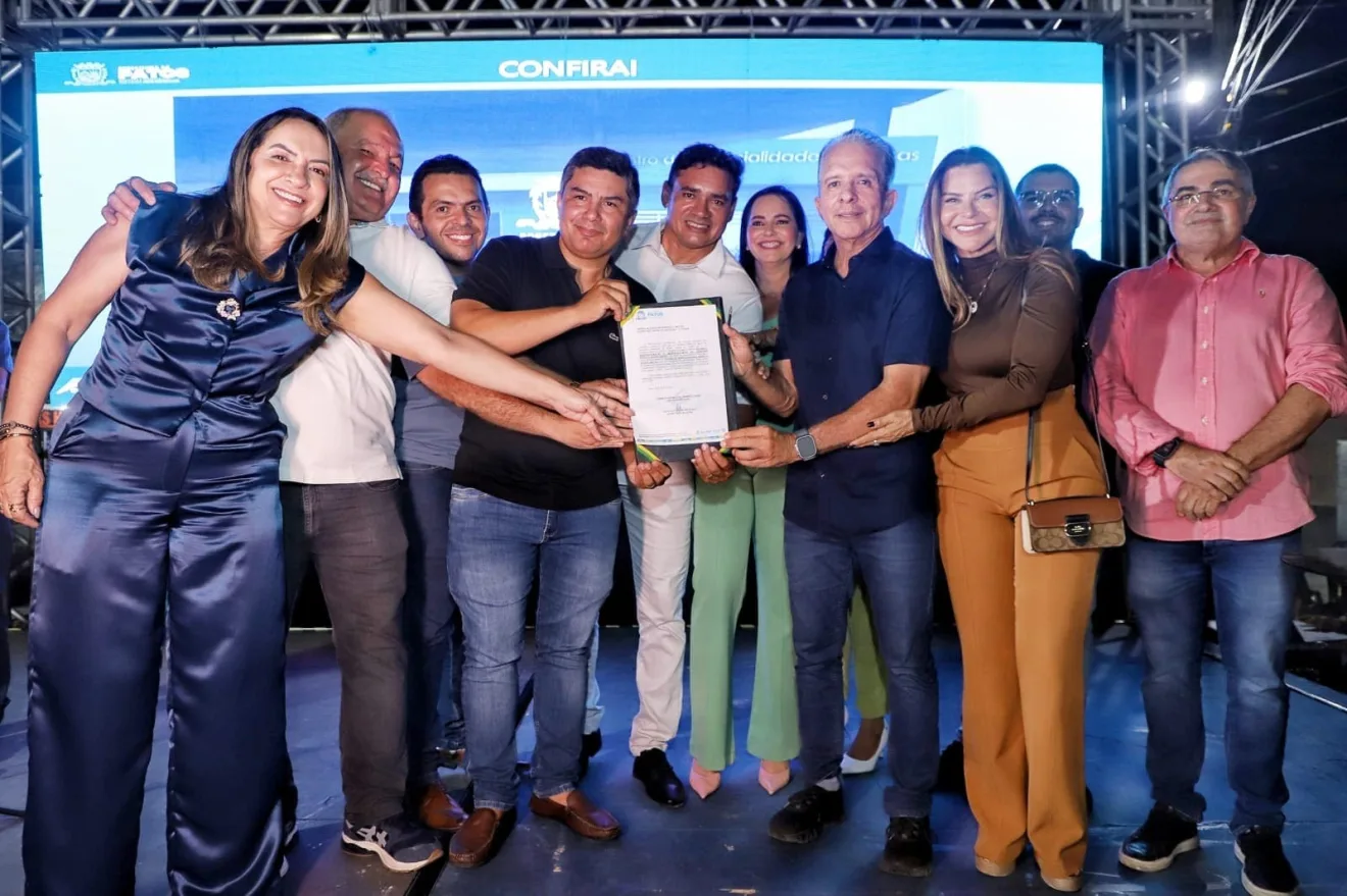 Prefeito Nabor assina ordem de serviço para transformar Mercado do Jatobá em Centro de Especialidades Médicas Prefeito Nabor assina ordem de serviço para transformar Mercado do Jatobá em Centro de Especialidades Médicas