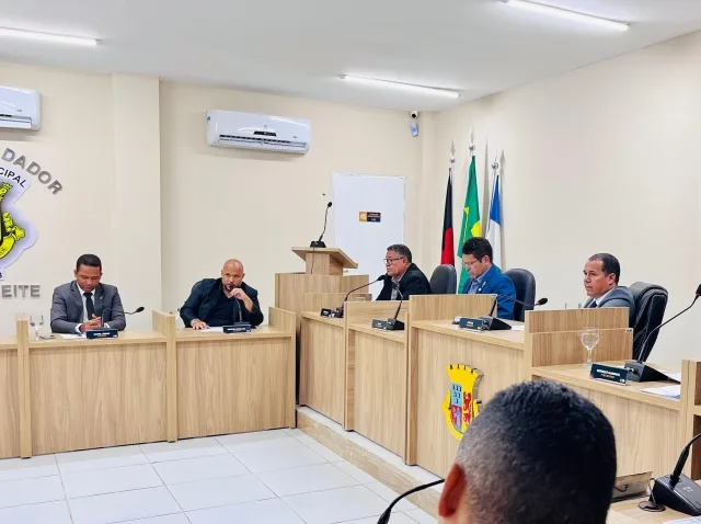 Licitação de ônibus e interferência em eleição para biênio: Câmara de Conde apresenta pedidos de abertura de duas CPIs Licitação de ônibus e interferência em eleição para biênio: Câmara de Conde apresenta pedidos de abertura de duas CPIs