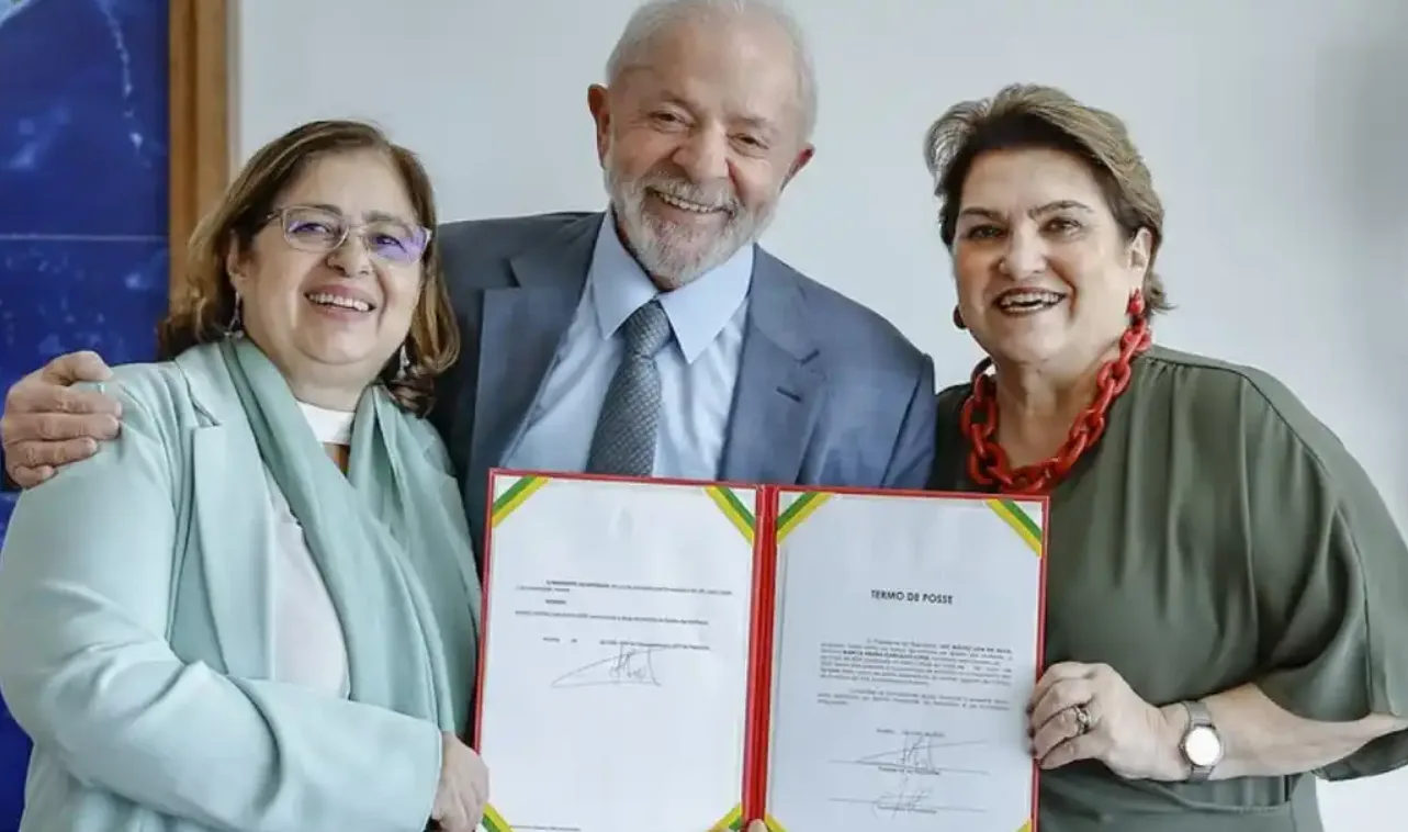 Lula demite Cida Gonçalves do Ministério das Mulheres; Márcia Lopes assume pasta Lula demite Cida Gonçalves do Ministério das Mulheres; Márcia Lopes assume pasta