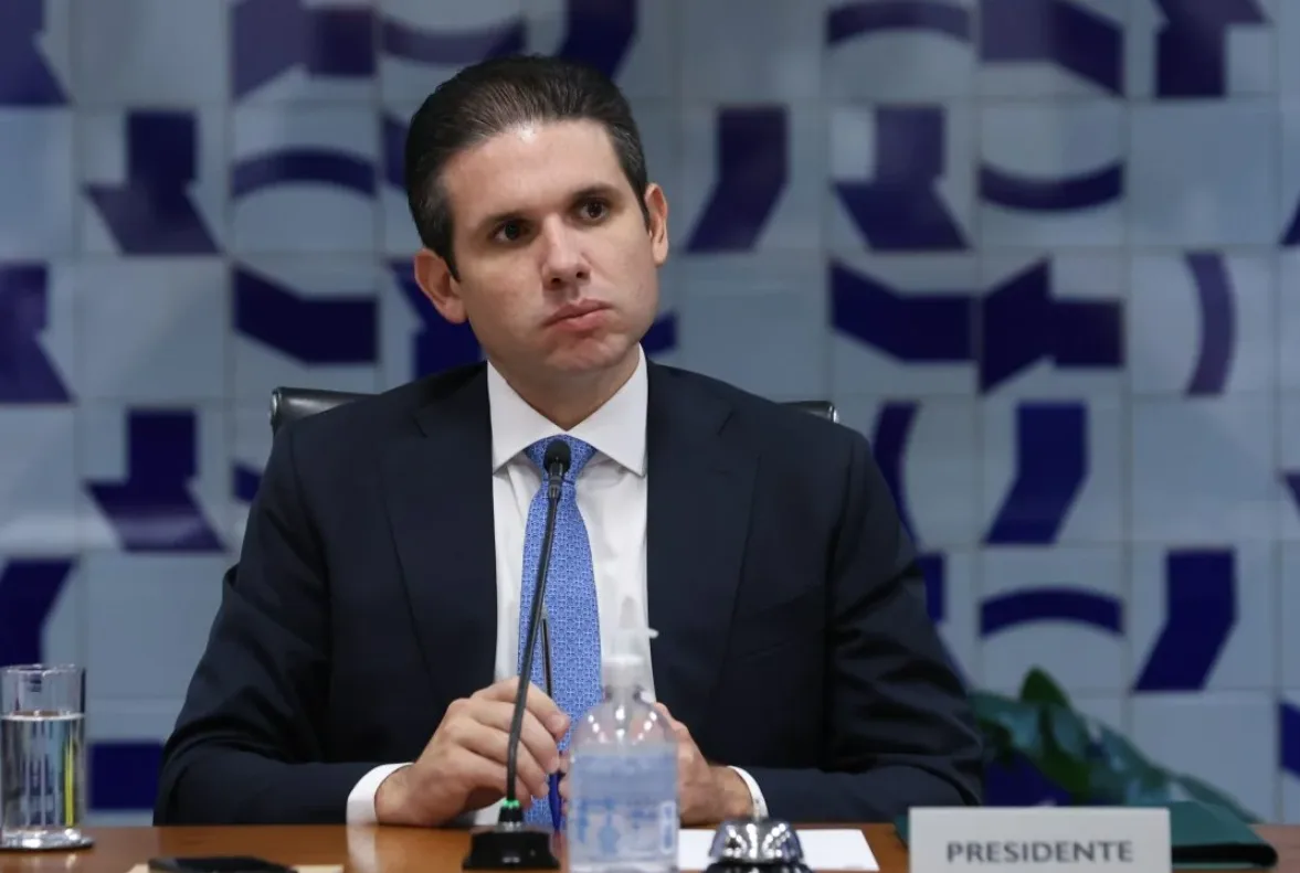 Hugo Motta sobre novo papa: "ele tem a missão de ampliar a conciliação" Hugo Motta sobre novo papa: "ele tem a missão de ampliar a conciliação"