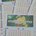Mega-Sena acumula e prêmio chega a R$ 45 milhões; veja dezenas sorteadas