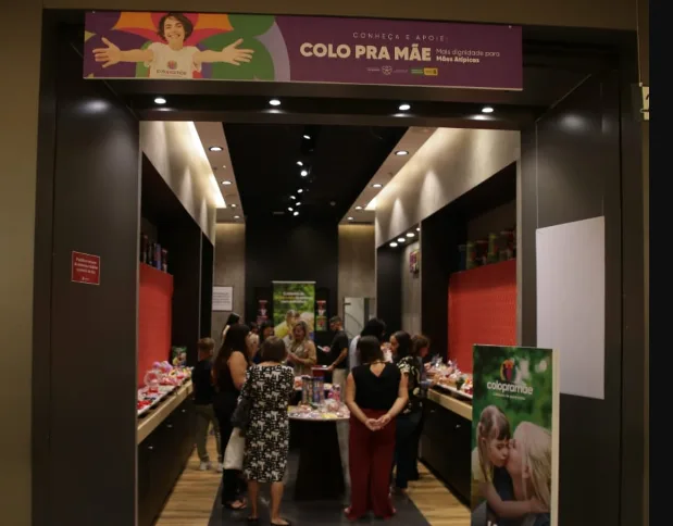 Prefeitura de Campina Grande inaugura loja para expor peças do programa Colo pra Mãe Prefeitura de Campina Grande inaugura loja para expor peças do programa Colo pra Mãe